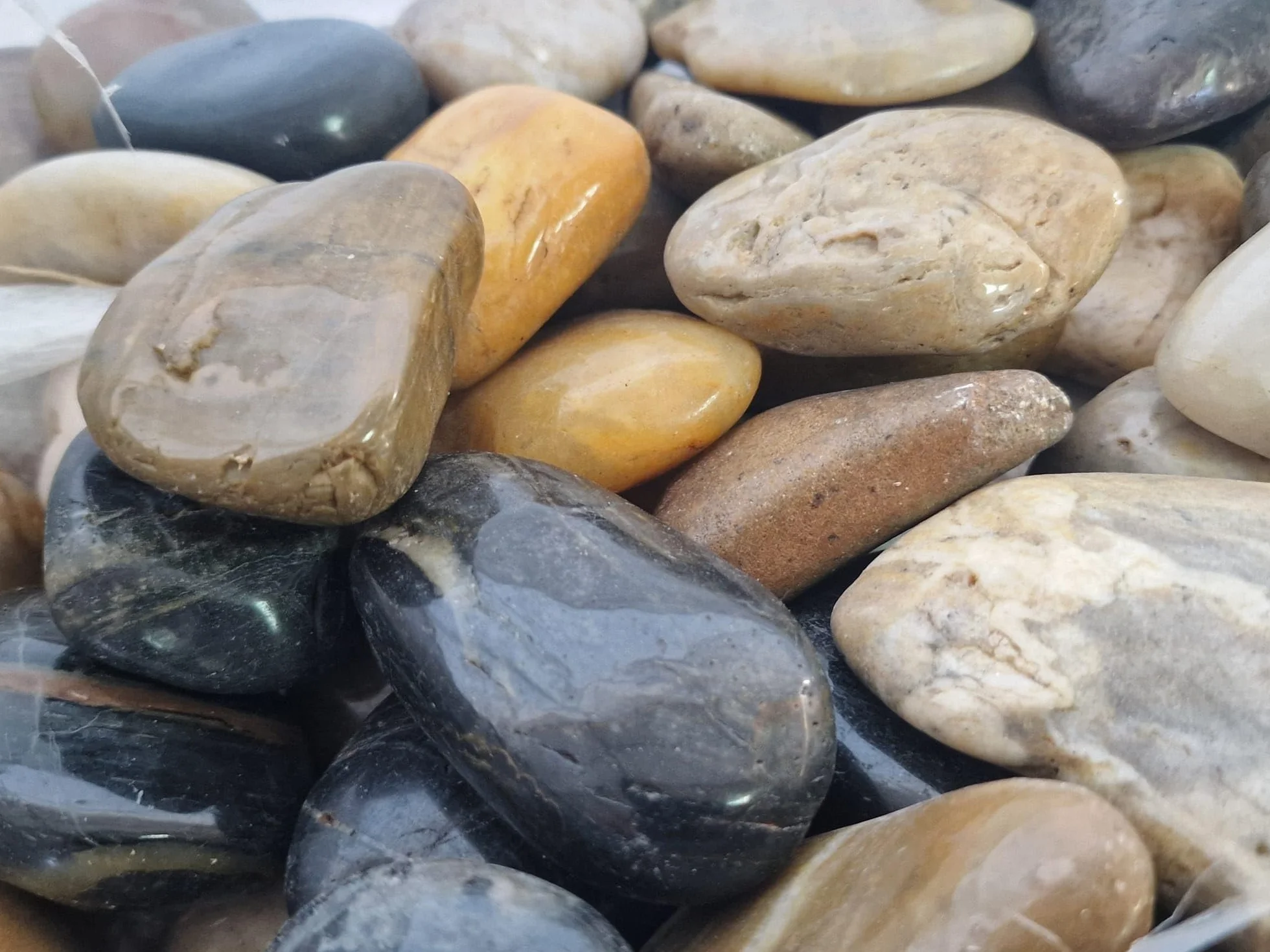 Piedras decorativas naturales 3-5 cm alto pulido para acuarios macetas jardín 2 kg