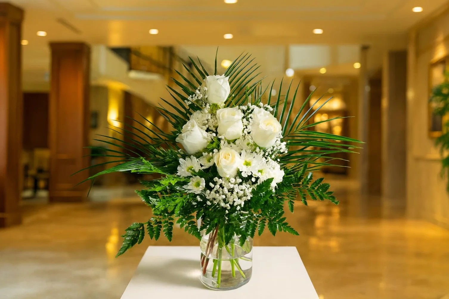 Ramos de Flores Naturales Rosas Blancas para Condolencias Ofrenda Floral Fresca Envío 24 h