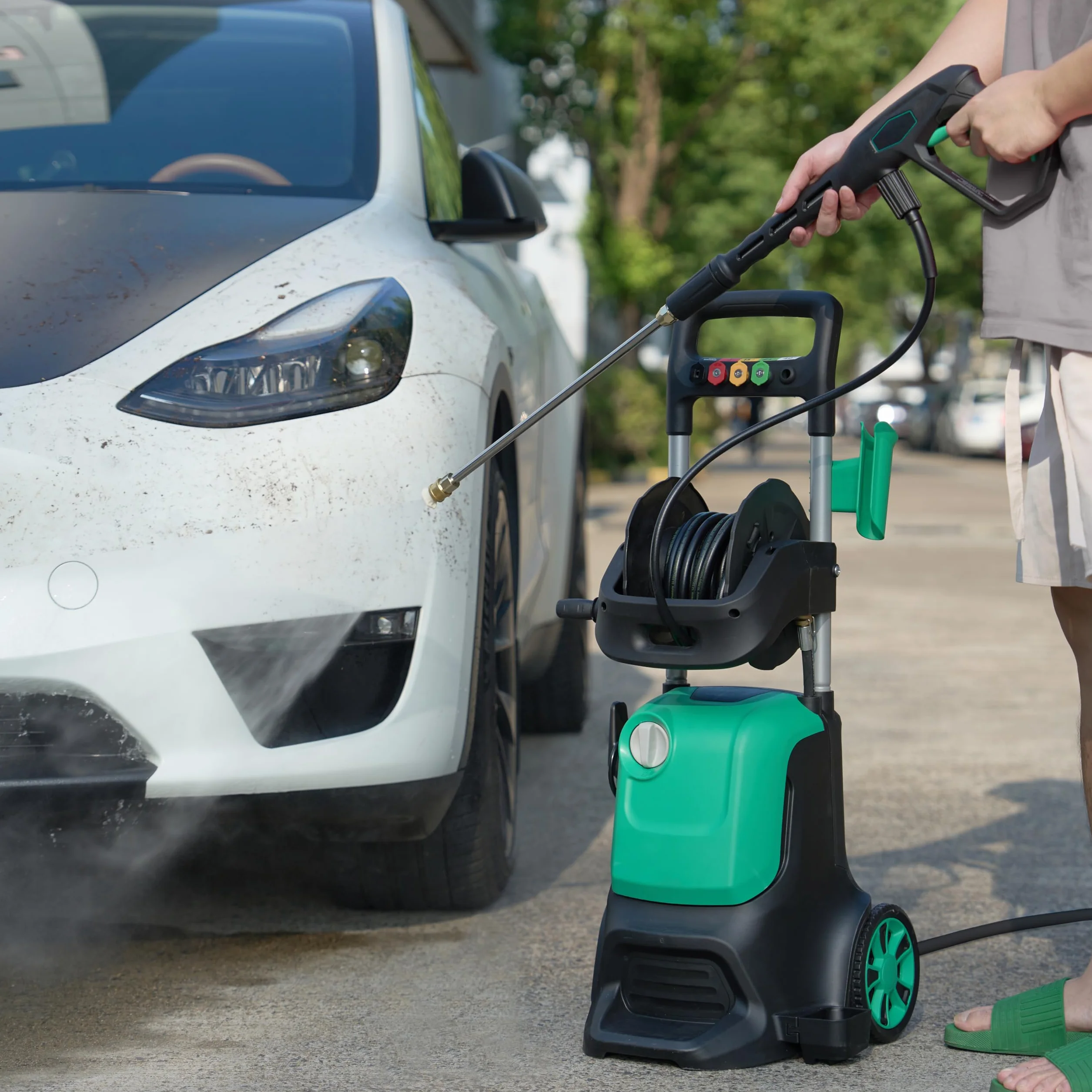 Amazon Basics Lavadora a Presión 2200 W 145 bar 500 l/h Verde