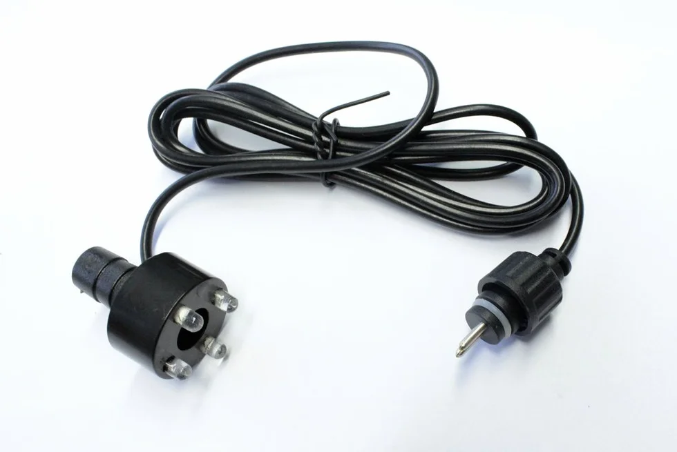 Juego de 3 luces LED blancas frías 12V CA para fuentes de agua, conector de doble pin, cable 2m
