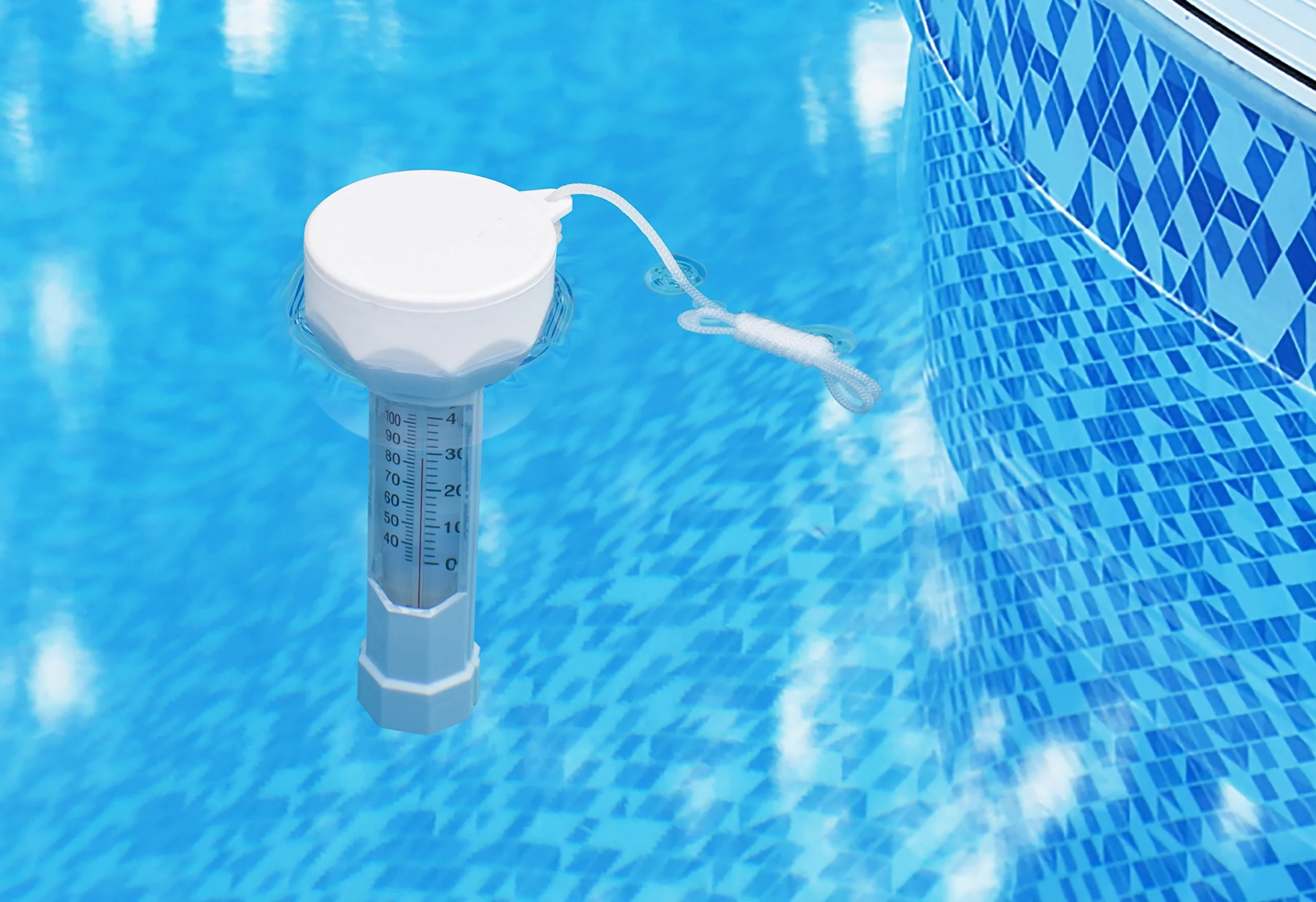 Aquatix Pro Termómetro Flotante para Piscina con Cadena, Resistente a Roturas, Exterior e Interior
