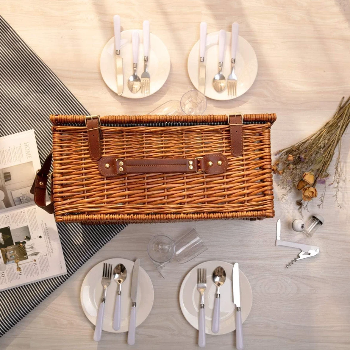 Cesta de Picnic de Mimbre para 4 Personas con Compartimento Aislado, Manta de Picnic Impermeable y Kit de Cubiertos, Canasta de Picnic para Camping, Excursiones