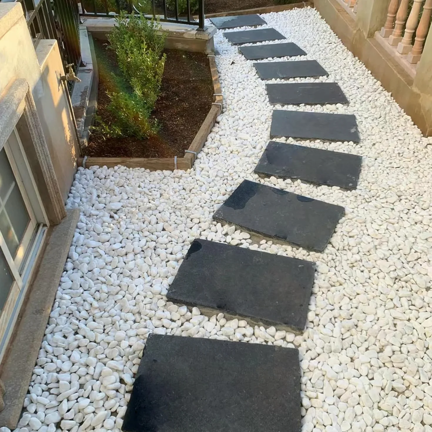 Piedras Canto Rodado Blanco 20-40 mm Decoración Jardín Exterior Interior 3 Kg