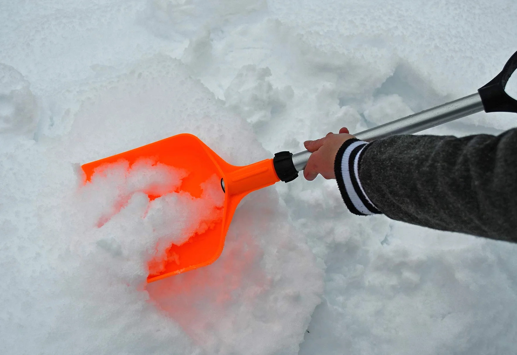 Pala Para Nieve Extensible Telescópica 71,5 cm XL Perform Tool