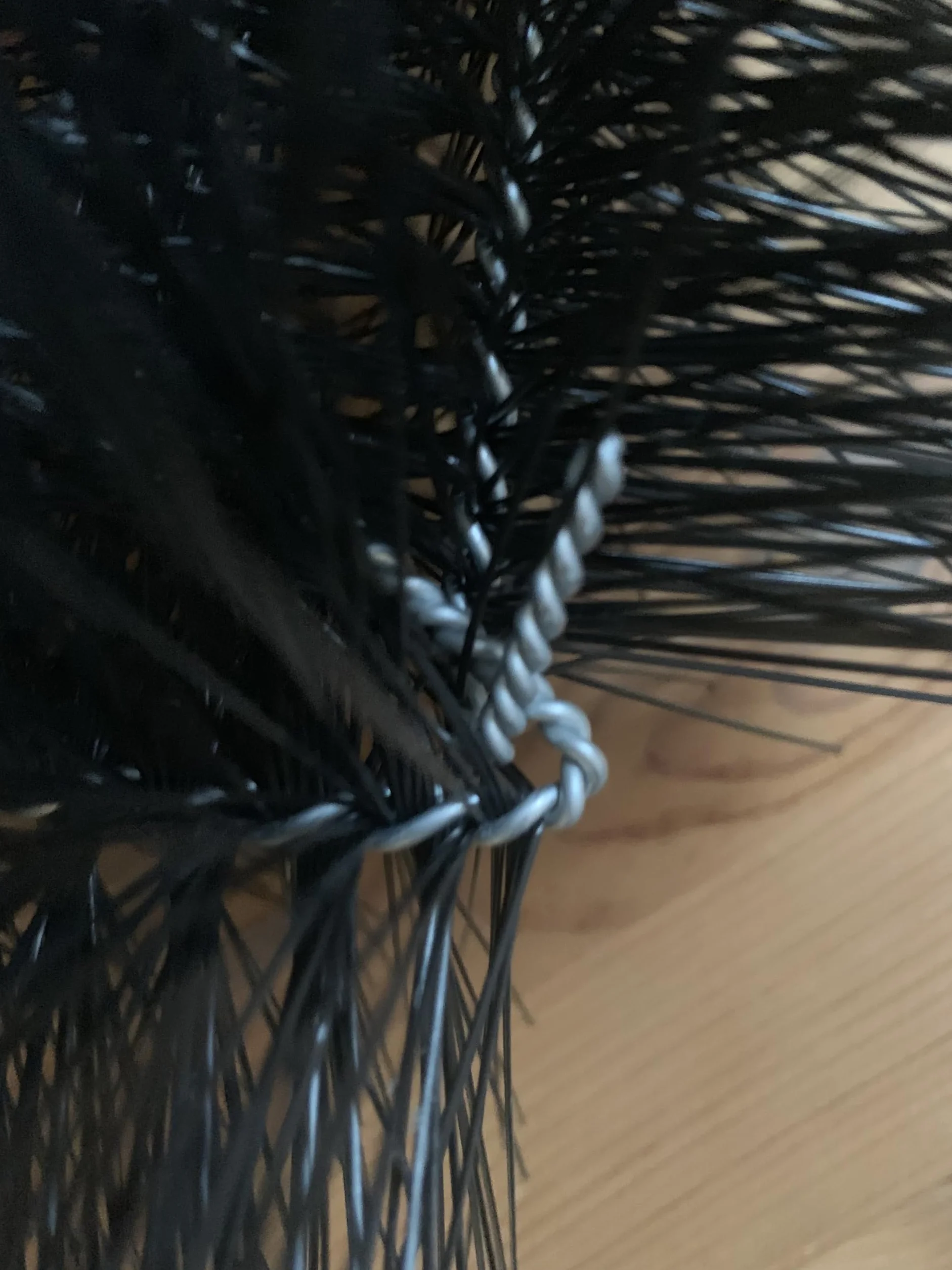 Cepillo para canalones de 20 metros; 10 cm de diámetro – de producción alemana (propia) con ribete especialmente denso, protección contra las hojas, protección contra martas