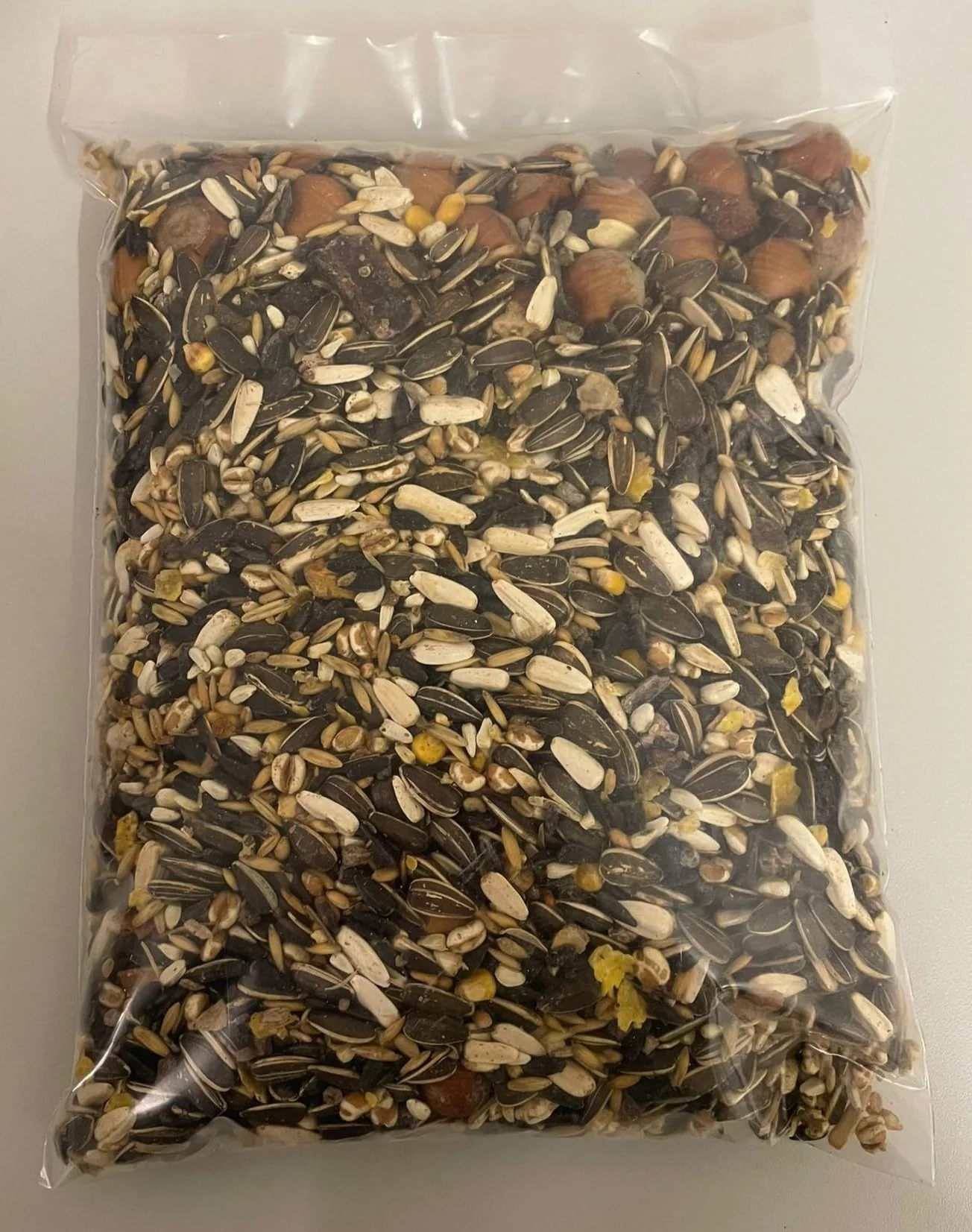 Alimento para Ardillas 0,9 kg, Mezcla Natural con Extra de Avellanas, Mini Paquete de Recarga