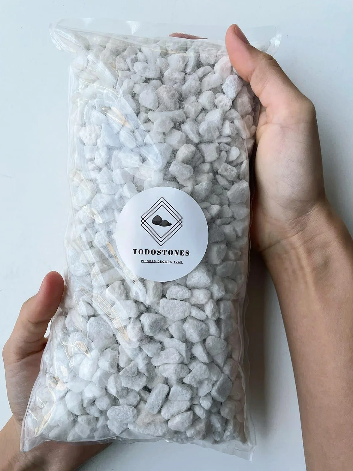 Piedra Grava Blanca Bolsa 2kg Decorativa para Jardín Macetas 8-12 mm Blanco