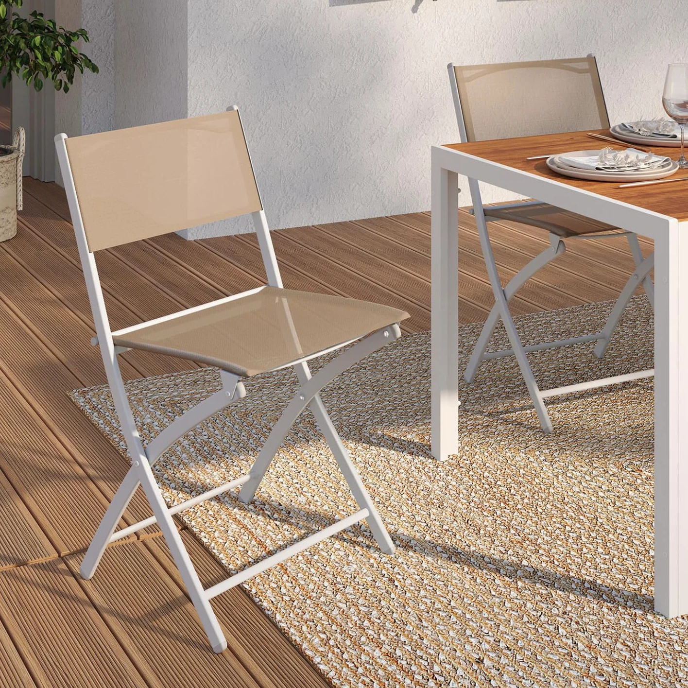 IDMarket - Juego de 6 sillas de jardín plegables Bastia metal y textileno blanco y beige