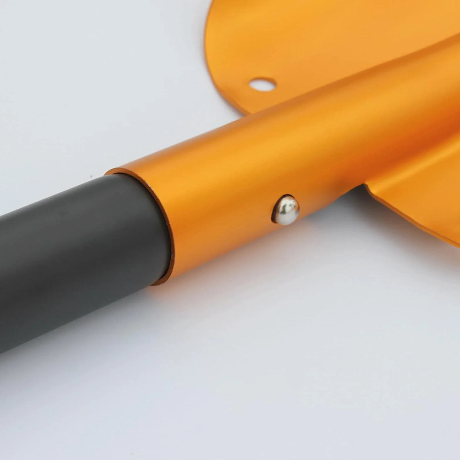 Pala de nieve plegable de aluminio portátil para emergencias y senderismo