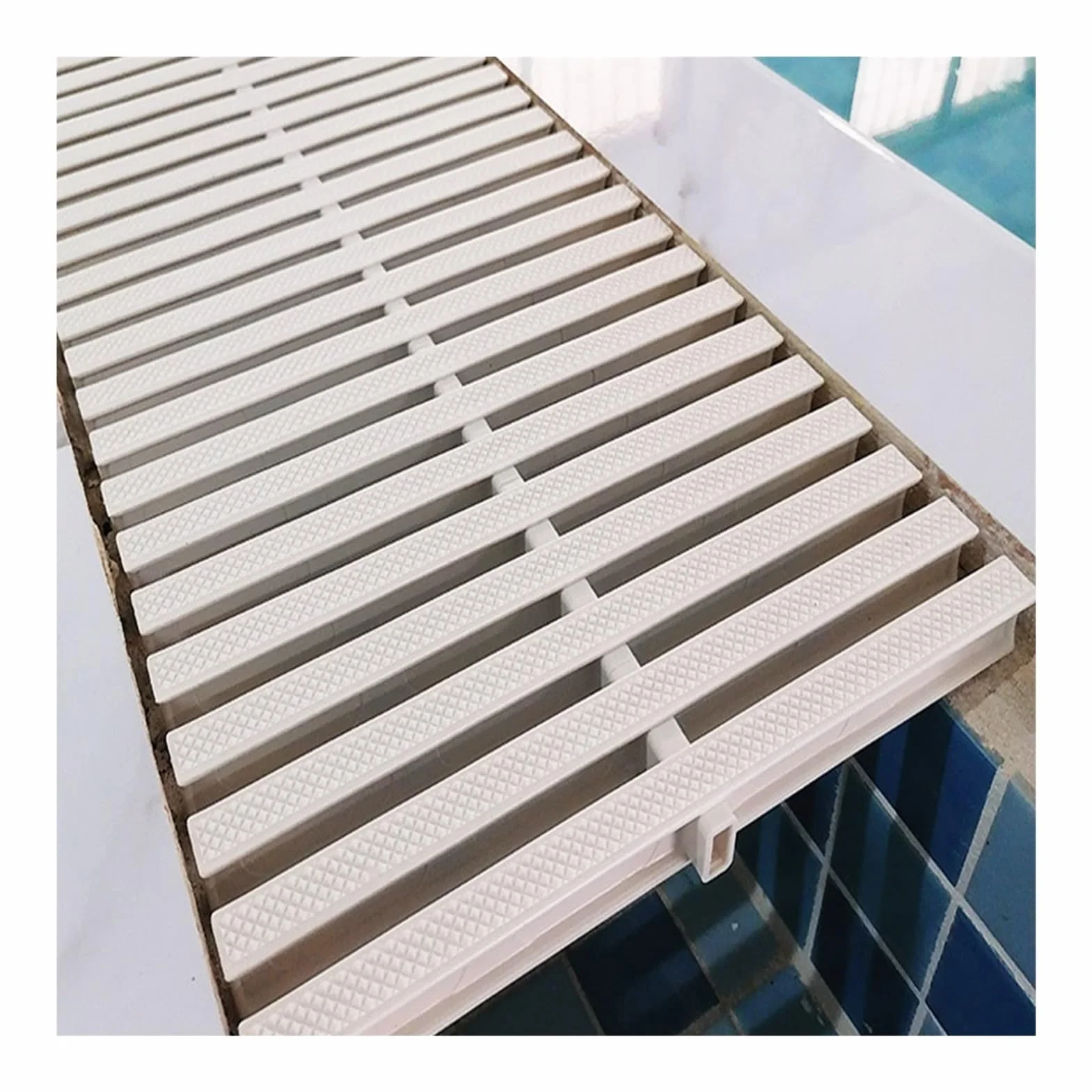 Rejilla Desbordamiento Drenaje Piscina ABS 25x100x2.5CM Resistencia UV