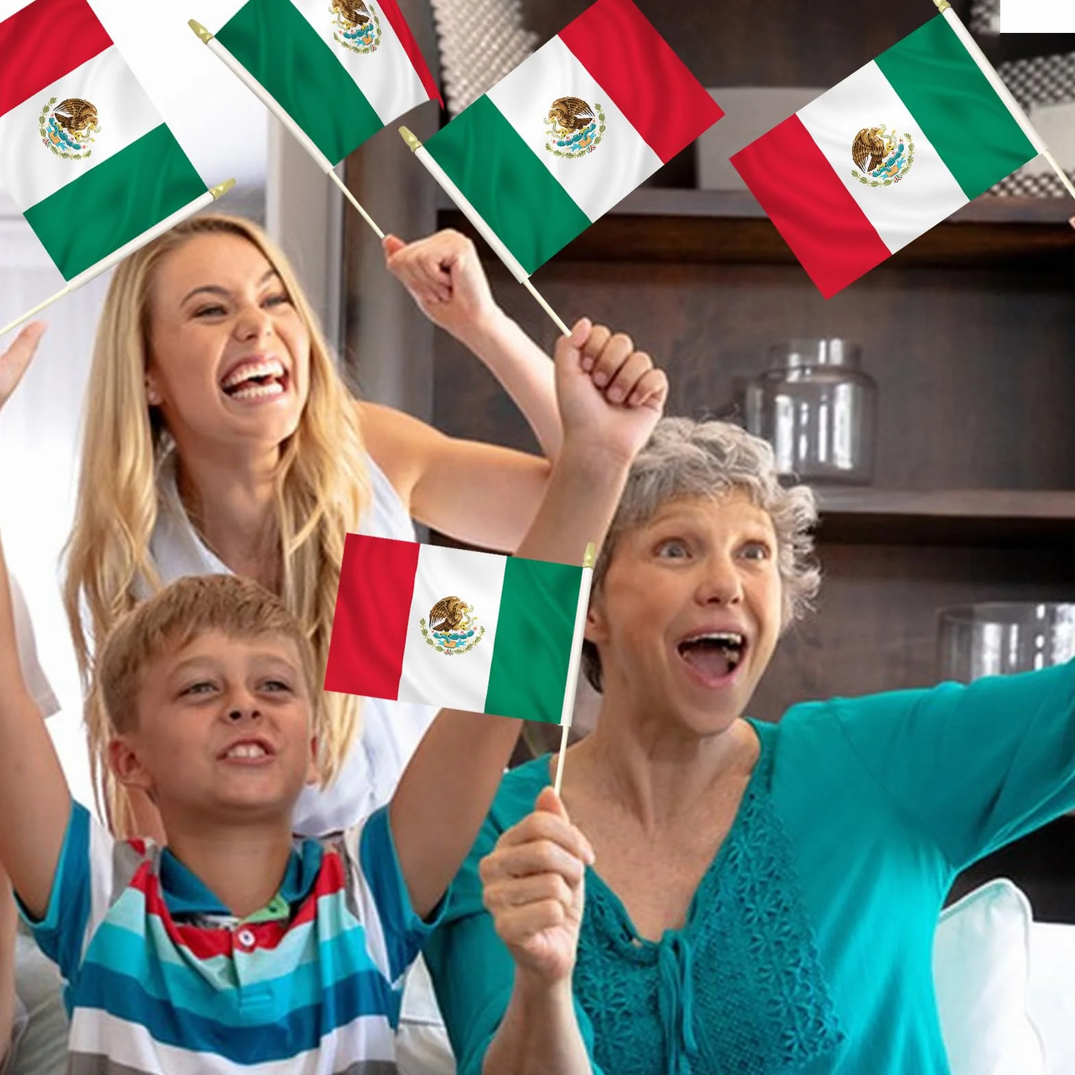 Paquete de 20 banderas mexicanas de mano de 5 x 8 pulgadas, pequeñas banderas de México en palos de madera con parte superior de lanza dorada, mini bandera mexicana para el Cinco de Mayo, Día de la
