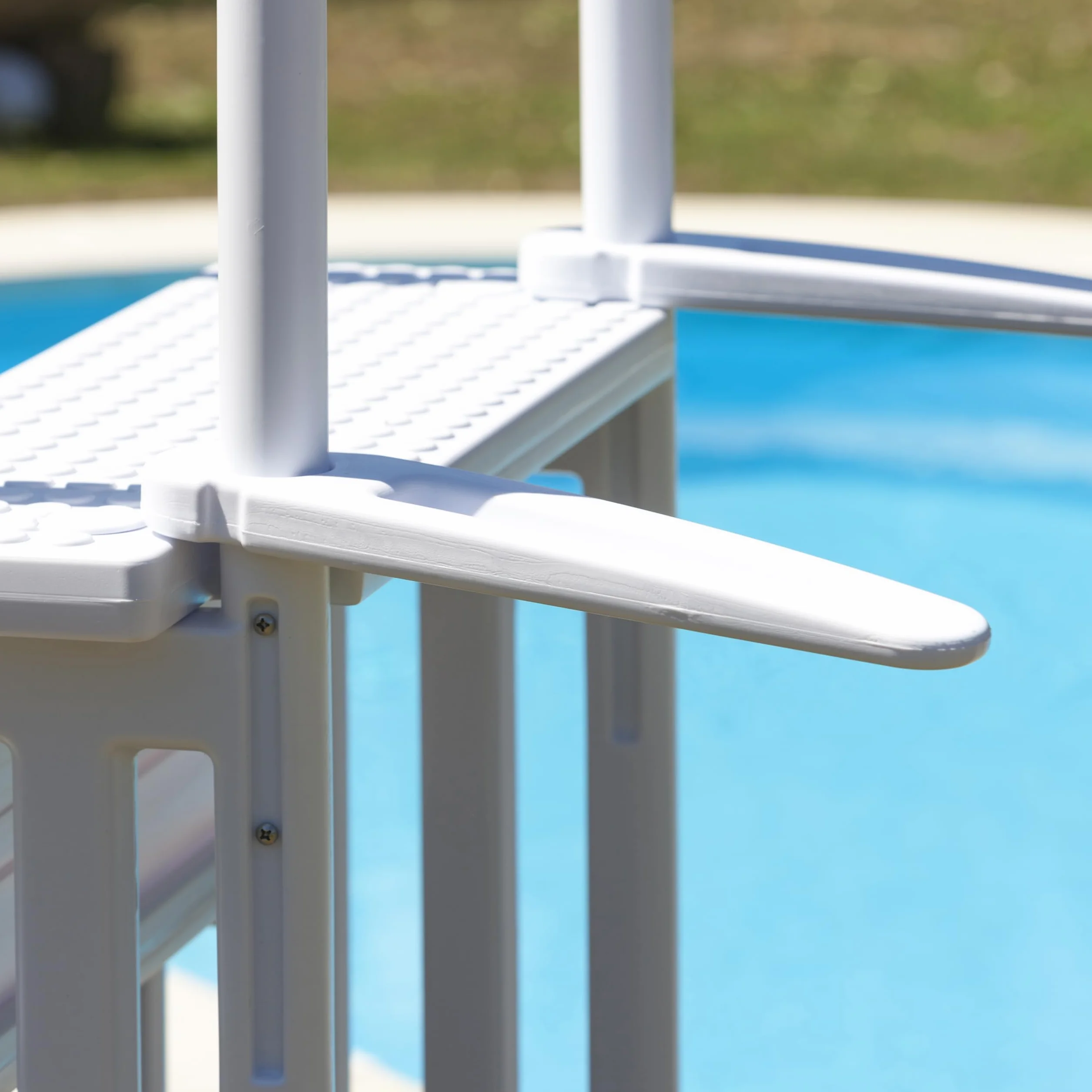 Escalera Antideslizante para Piscina Enterrada 4 Peldaños Blanca 80x92x206 cm