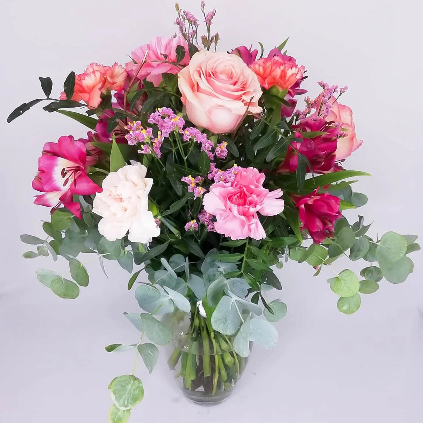 Ramo de flores naturales a domicilio - Flores frescas - Entrega gratis 24 horas - Tarjeta dedicatoria