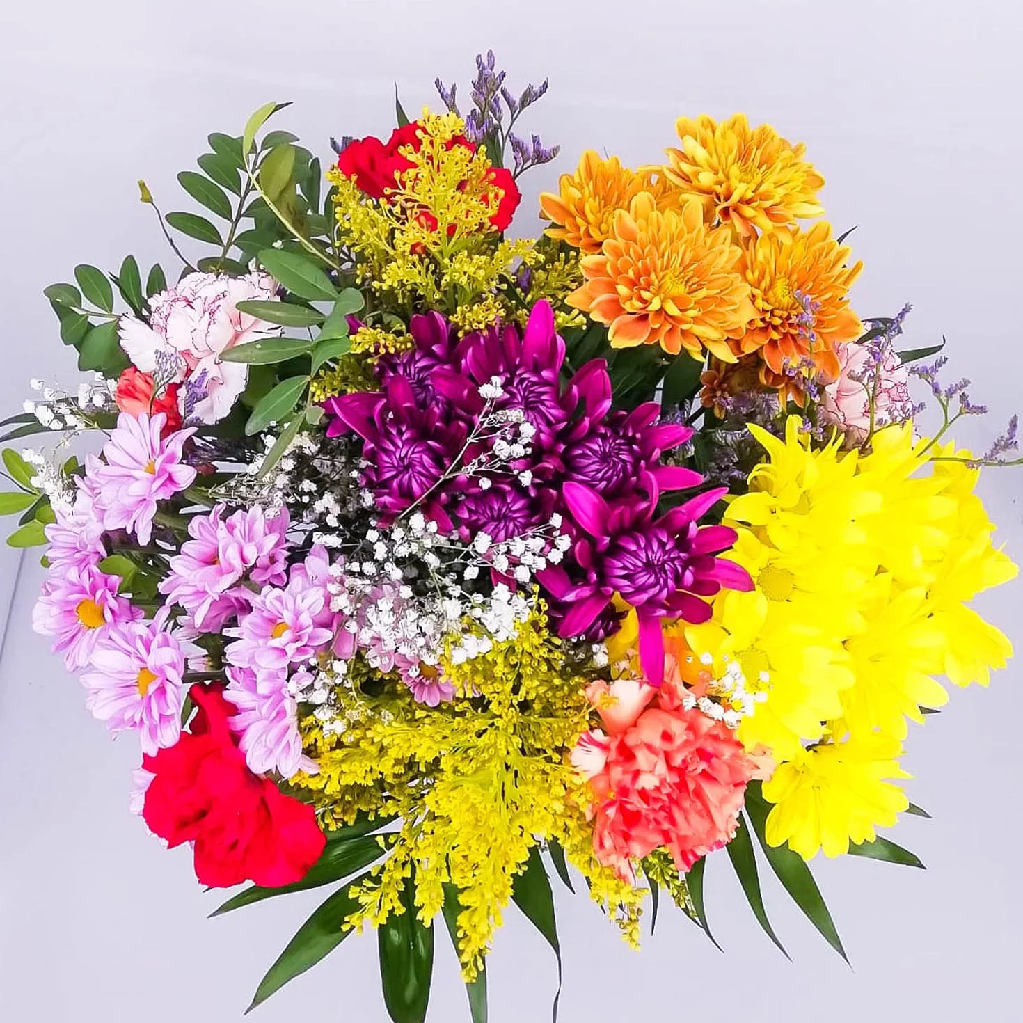 Ramo de flores naturales a domicilio - Flores frescas con tarjeta dedicatoria - Entrega gratis 24 h