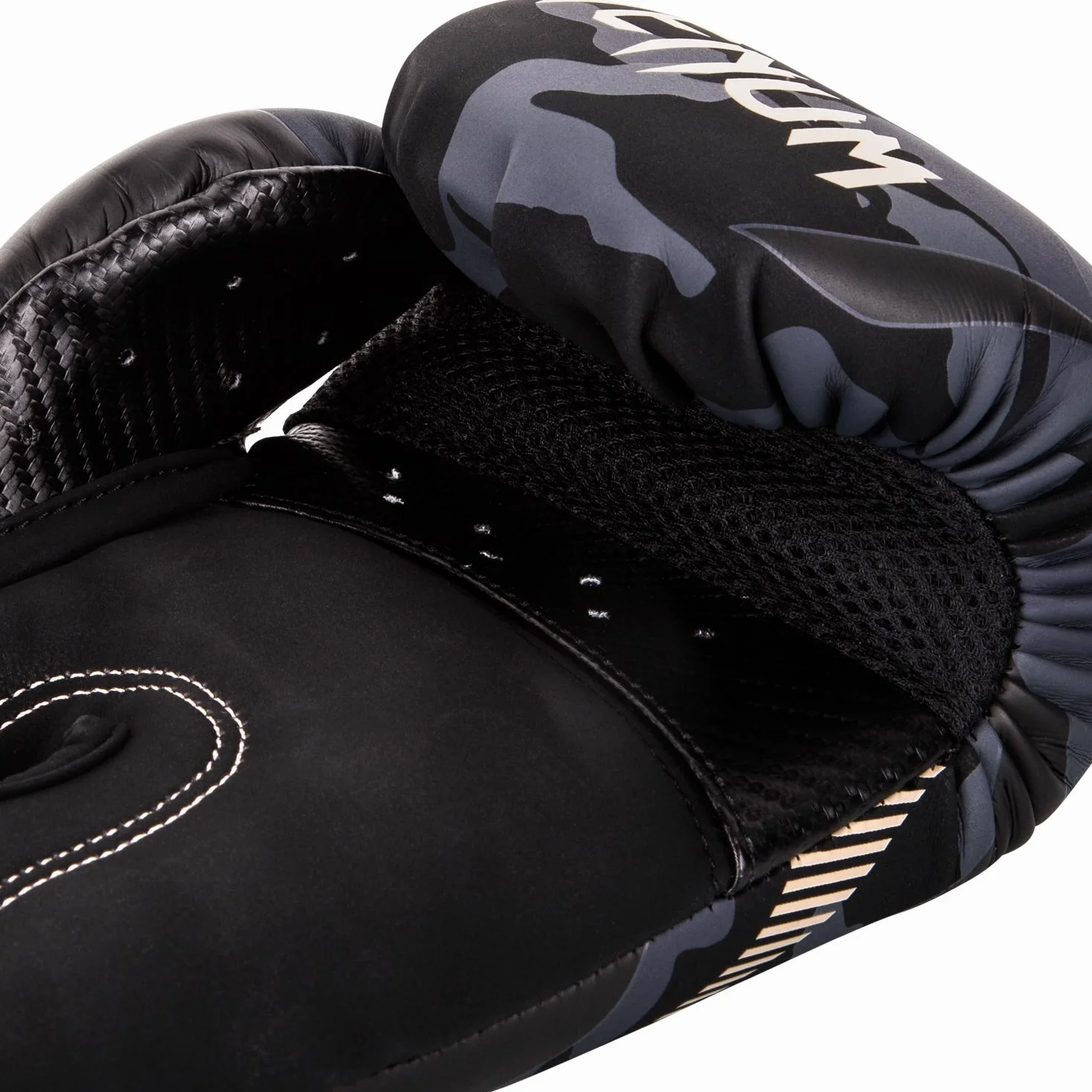 Venum Impact Guantes de Boxeo