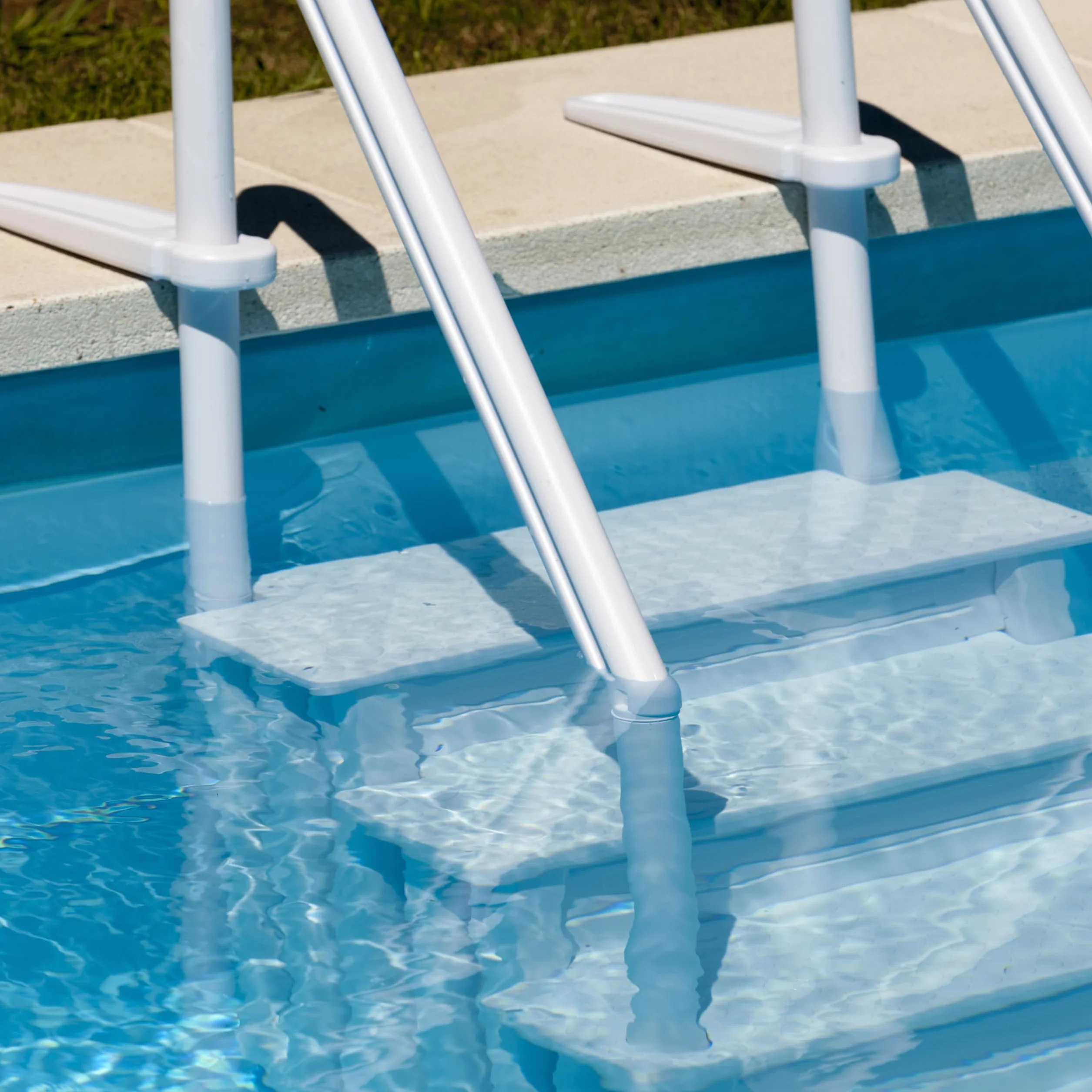 Escalera Antideslizante para Piscina Enterrada 4 Peldaños Blanca 80x92x206 cm