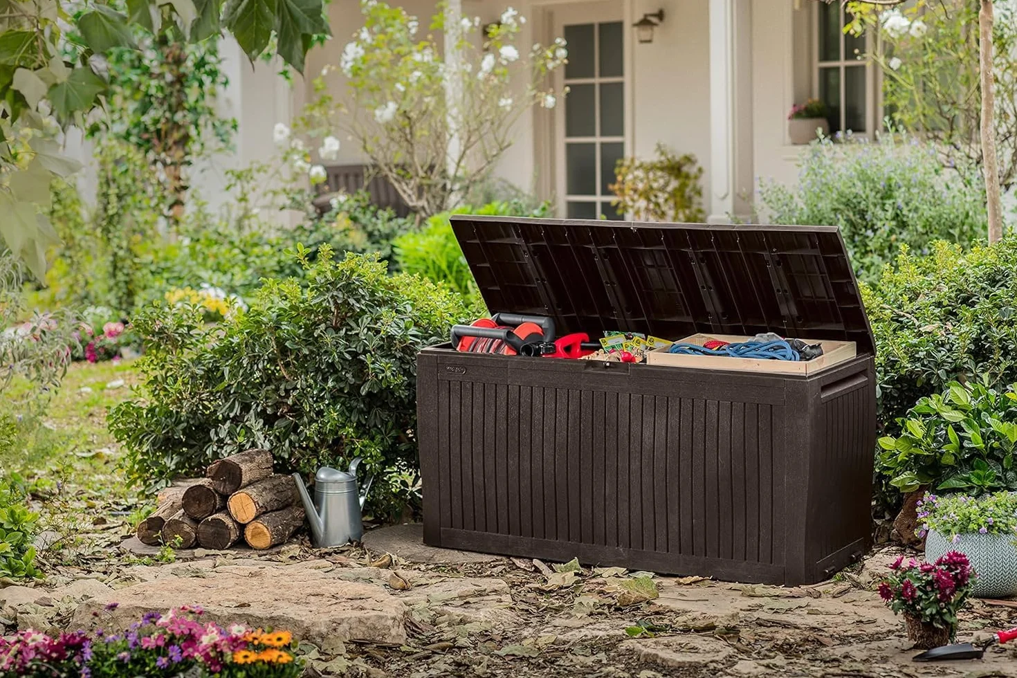 Keter Comfy Arcón exterior Baúl almacenaje 270L Resina Marrón 44.7 x 116.7 x 57 cm