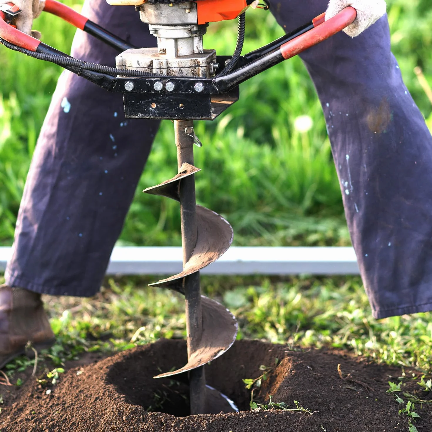 QWORK Taladro de Tierra ⌀ 150 mm Taladro Pilotes 80 cm para Perforar Agujeros Plantar Arboles
