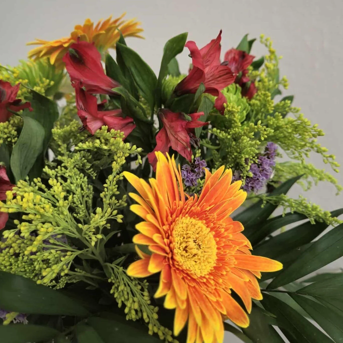 Ramo de Flores Naturales Mixto Fresco para Regalo San Valentín