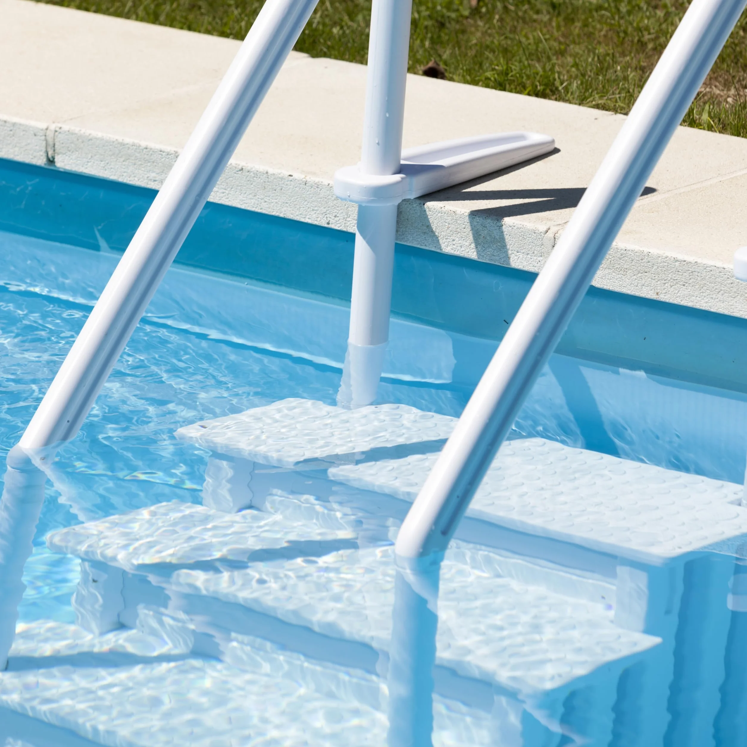 Escalera Antideslizante para Piscina Enterrada 4 Peldaños Blanca 80x92x206 cm