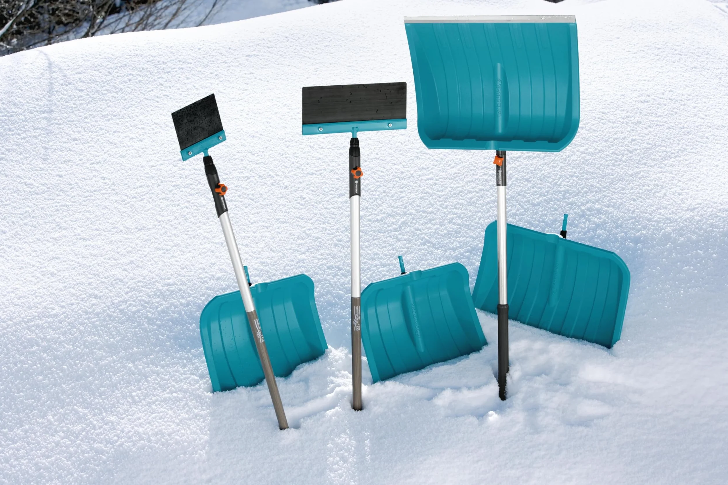 Gardena Pala para nieve Combisystem 40 cm de plástico con rasqueta