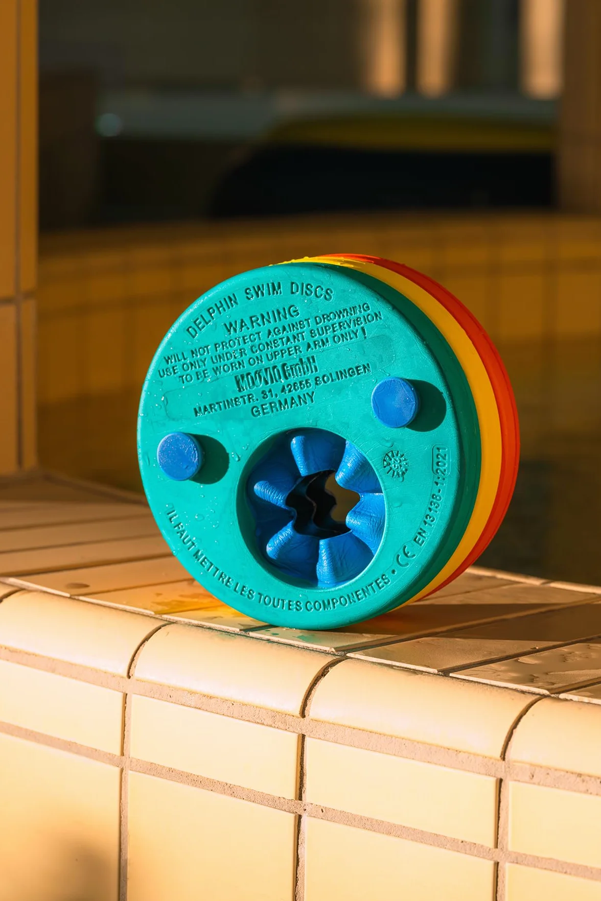 Delphin Discos de natación rojo-amarillo-verde hasta 60 kg