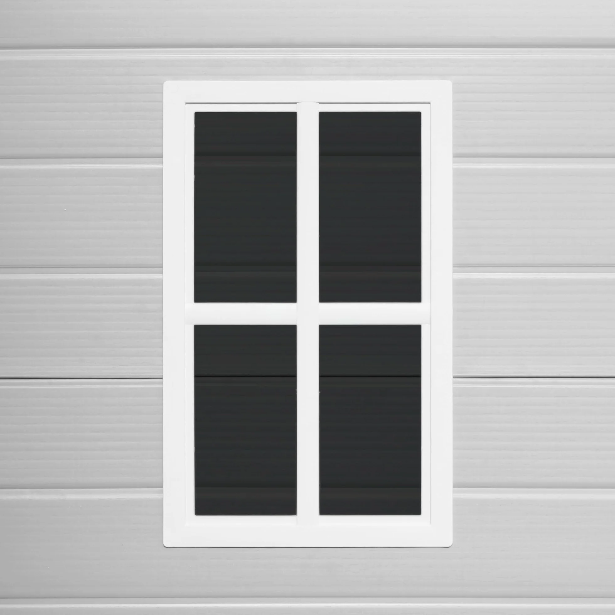 Caseta Jardín Resina Aqua 2.6 Ventana Luz Natural Suelo Incluido Paneles 12mm Gris Blanco Armario PVC Exterior 2,39m2 Techo Dos Aguas