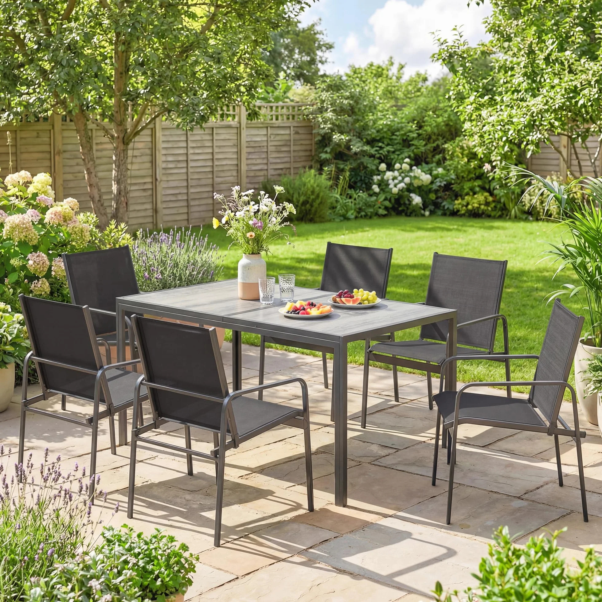 Outsunny Conjunto de Mesa y Sillas Jardín de 7 Piezas, Muebles de Jardín Exterior con Mesa de Efecto Madera y 6 Sillas con Asiento Transpirable, Marco de Acero Galvanizado, para Terraza, Patio, Negro
