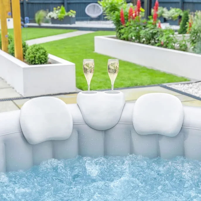 CosySpa Juego de reposacabezas y soporte para bebidas de jacuzzi, accesorios de spa para jacuzzis inflables, almohada para el cuello y portavasos para remojos relajantes, 3 piezas, uso universal para