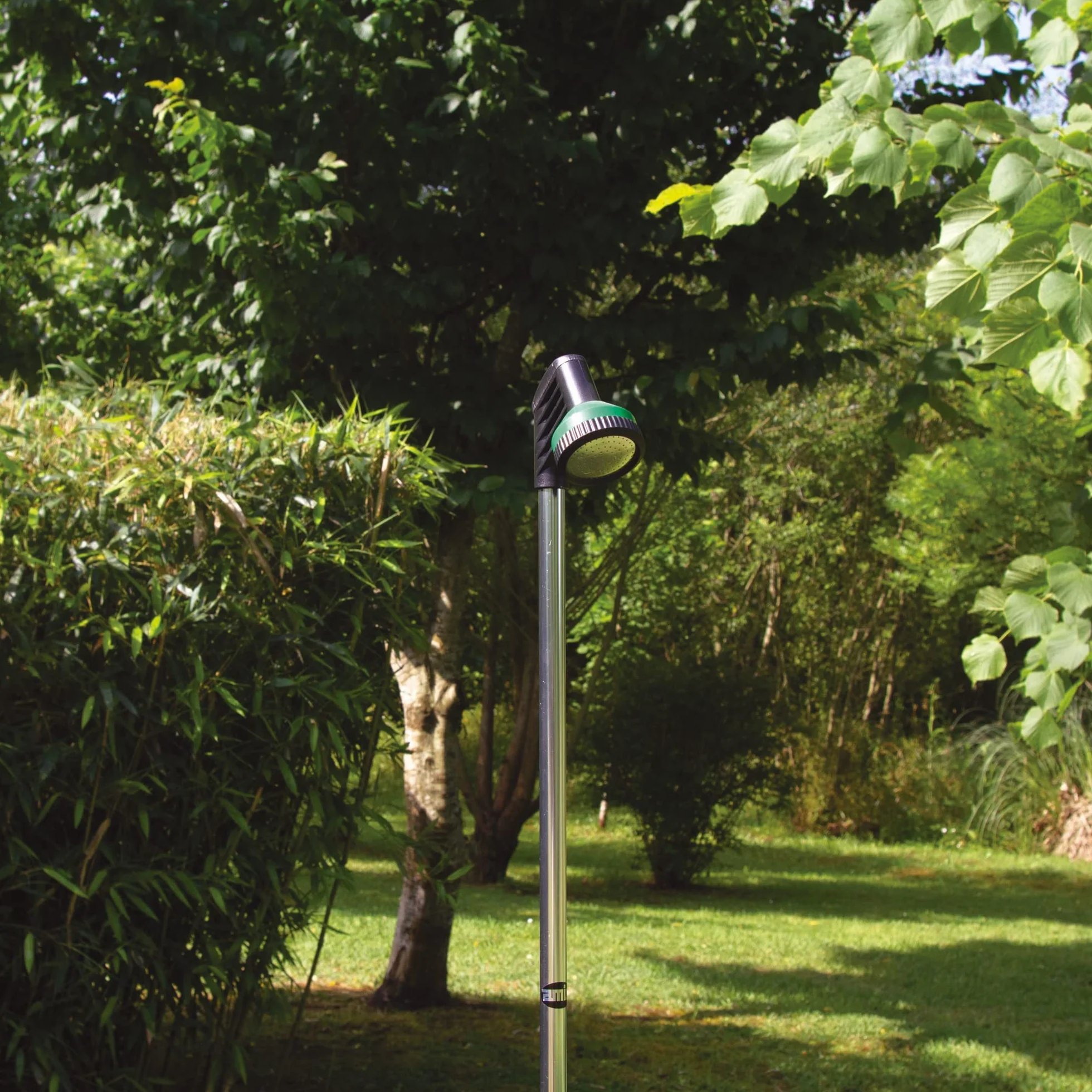 Amig Ducha de Jardín Trípode Altura Regulable 1,35-2,35 m Flujo Ajustable Aluminio Plástico ABS Verde Pistacho