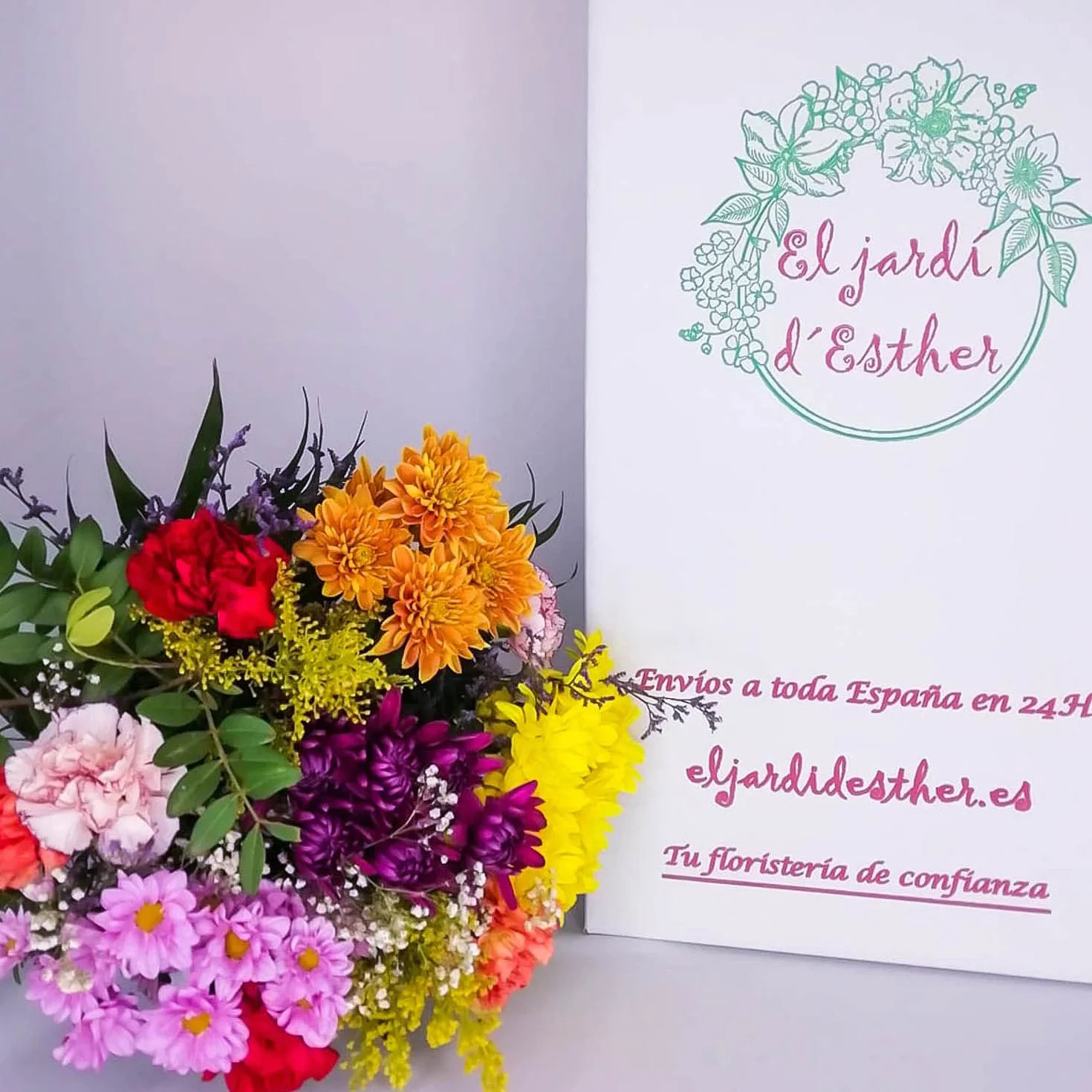 Ramo de flores naturales a domicilio - Flores frescas con tarjeta dedicatoria - Entrega gratis 24 h